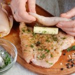 Kotlet de volaille Na niedzielny obiad zrobię roladki z rozkosznym nadzieniem. Cudownie rozpływa się na ziemniaczki
