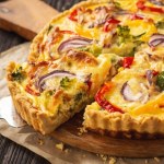 Na obiad, kolację i spotkanie z przyjaciółmi. Zapiekanka warzywny mix zachwyca