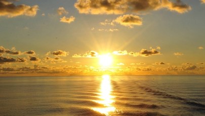 Na Oceanie Spokojnym zaginął prom z 50 osobami na pokładzie