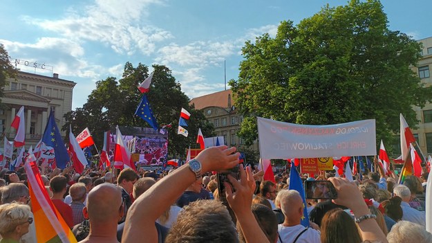 Na placu Wolności trwa wiec Donalda Tuska /Beniamin Piłat /RMF FM