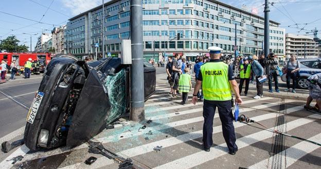 Na planie serialu "Strażacy" - fot. Grzegorz Gołębiowski /TVP