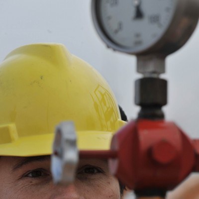 Na początku ubiegłego roku Rosja wstrzymała dostawy gazu na Ukrainę /AFP