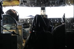 Na pokładzie latającej cysterny KC-135 Stratotanker