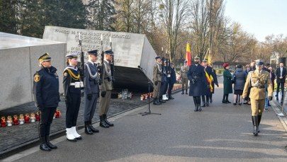 Na Powązkach uczczono pamięć ofiar katastrofy smoleńskiej