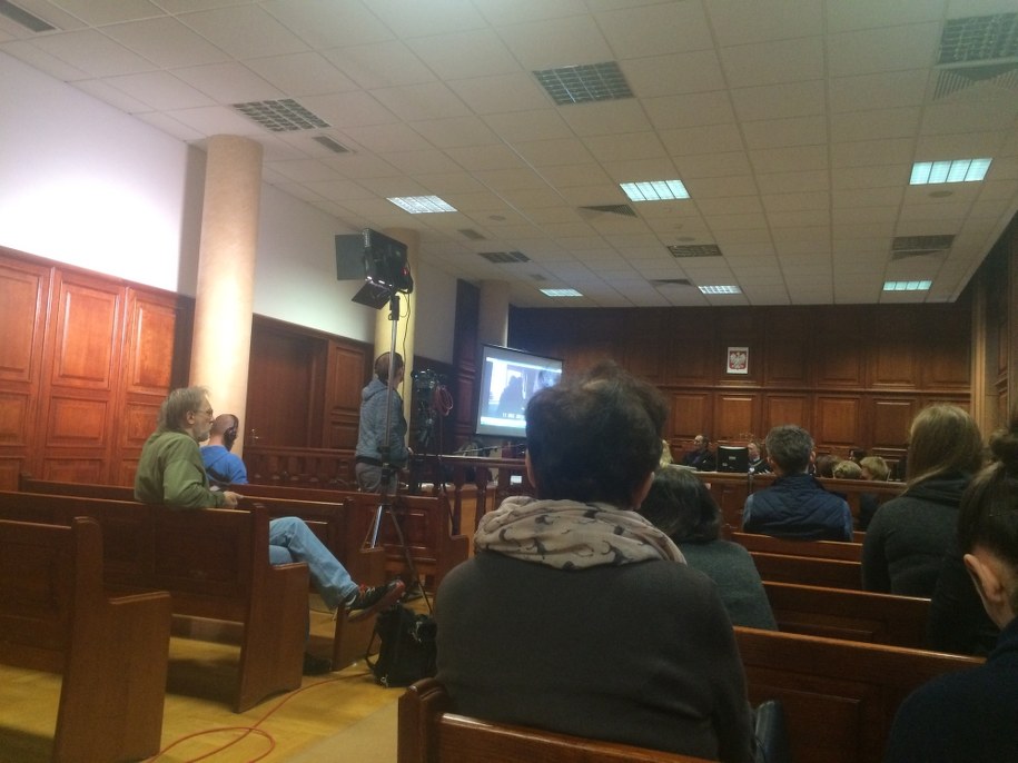 Na sali rozpraw odtwarzany jest film z wizji lokalnej /Michał Dobrołowicz /RMF FM