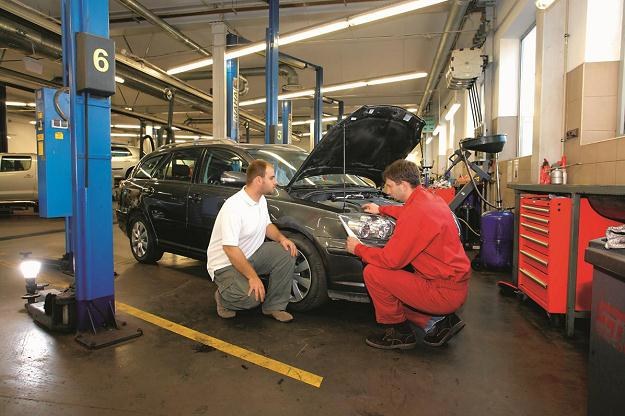 Na samochodach nie warto przesadnie oszczędzać /tygodnik "Motor"