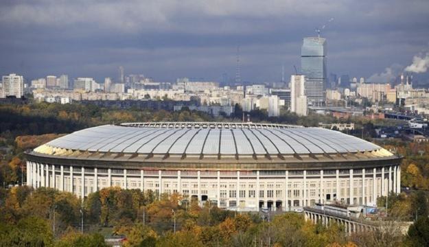 Na stadionie w Łużniki w Moskwie odbędzie finał piłkarskich MŚ w 2018 roku. /AFP