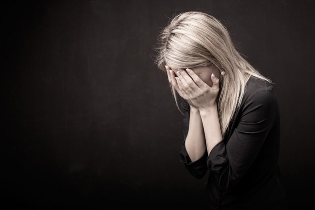Na stres w pracy szczególnie narażone są kobiety /123RF/PICSEL