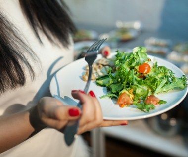 Na świecie głośno o nowej diecie. Jak działa dieta planetarna i dlaczego jest tak ważna?