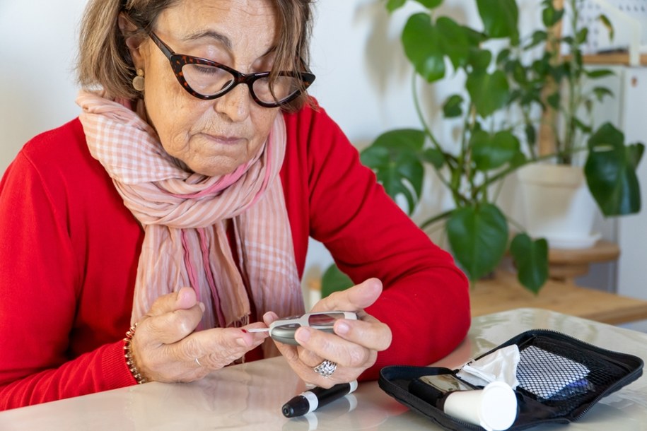 Na świecie żyje około 9 milionów osób dotkniętych cukrzycą typu 1 /Shutterstock