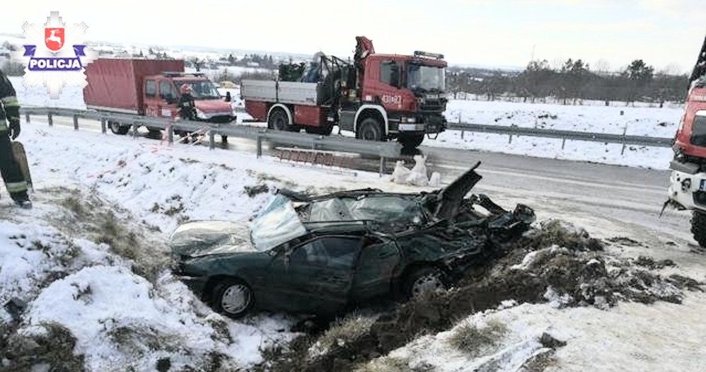 Na szczęscie kierowca Passata wcześniej opuścił pojazd /Informacja prasowa