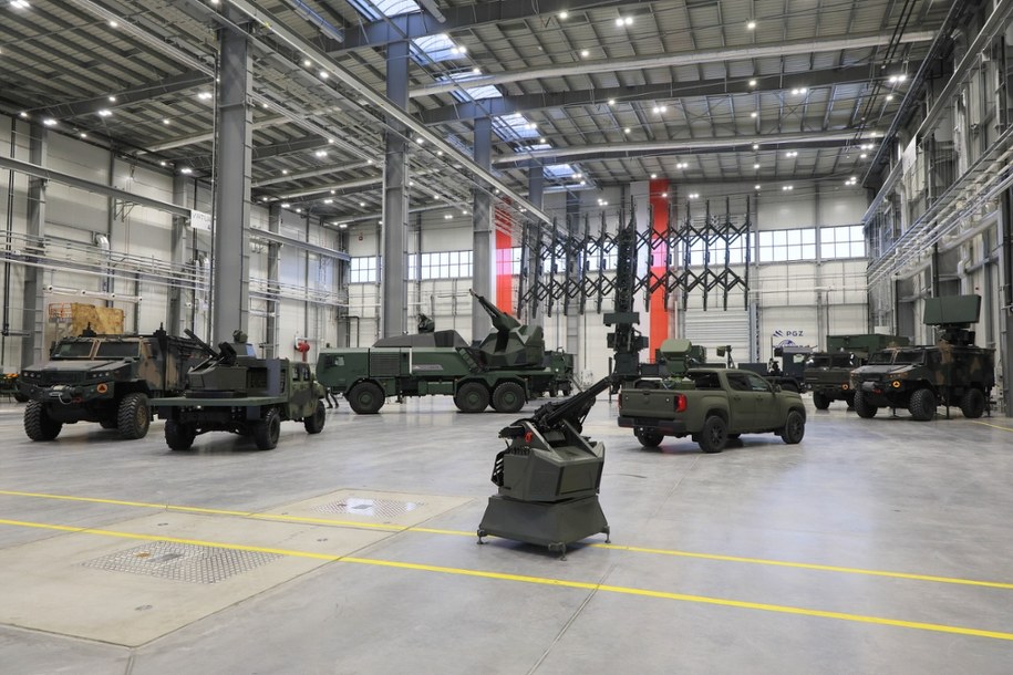 Na takim sprzęcie będzie opierał się polski system obrony przeciwdronowej San /Paweł Supernak /PAP