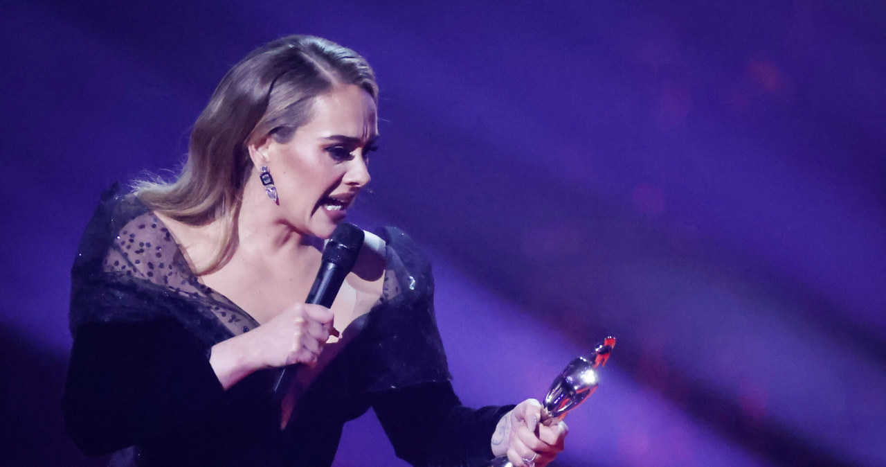 Na tegorocznym Brit Awards Adele zgarnęła aż 3 statuetki /TOLGA AKMEN/AFP/East News /East News