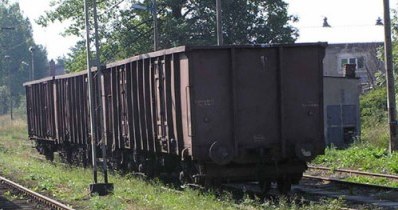 "Na terenie Górnego Śląska pociągi z węglem osiągają maksimum 20 km/h średnią prędkość handlową" /INTERIA.PL