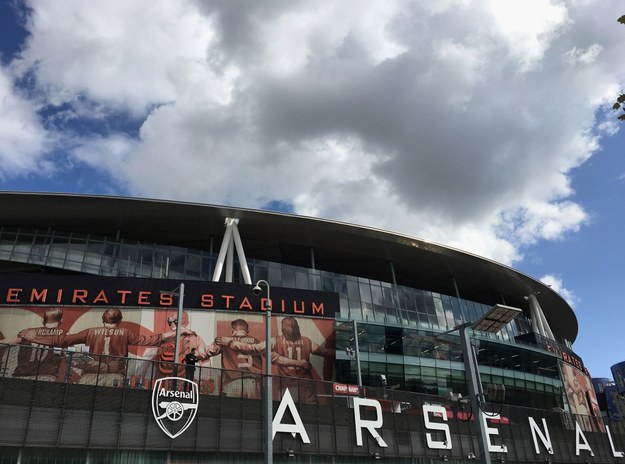 Na trybunach Emirates Stadium zapowiada się fantastyczna atmosfera /Julian Finney /Getty Images