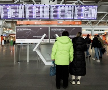 Na tym lotnisku seniorzy mają dodatkowe przywileje. Ominą wszystkie kolejki 