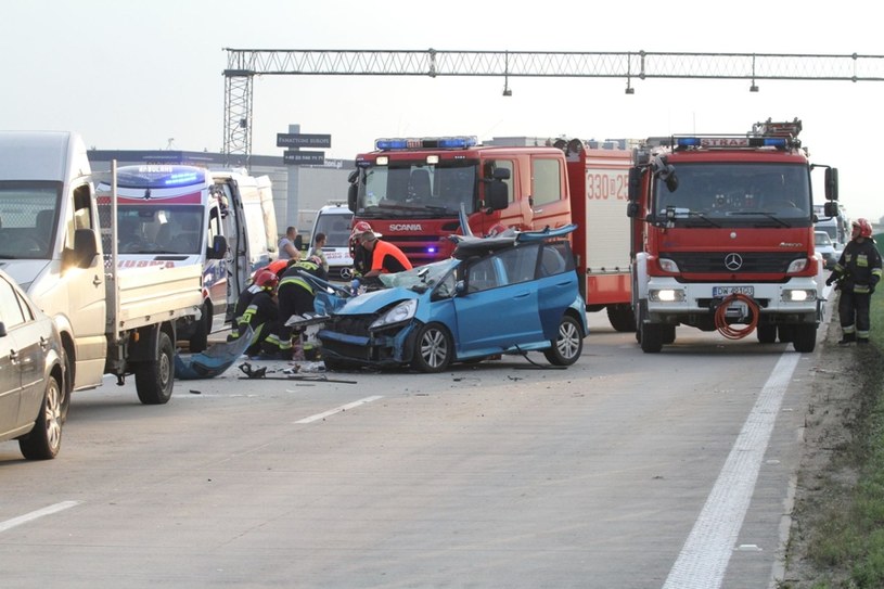 Na tym odcinku A4 niemal każde zdarzenie kończy się zablokowaniem autostrady /Jarosław Jakubczak /East News