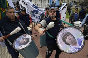 Na ulice Buenos Aires wyszły tysiące osób. Żądają podwyżek