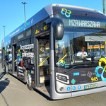 Na ulice Warszawy wyjechał polski autobus na wodór