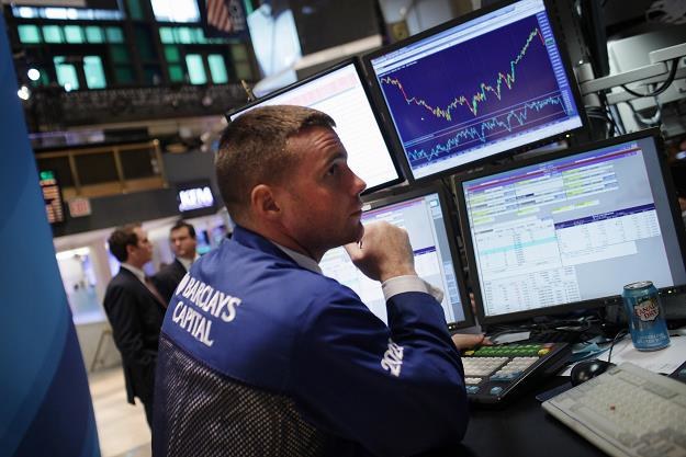 Na Wall Street spadki, rynek obawia się eskalacji konfliktu na Ukrainie /AFP