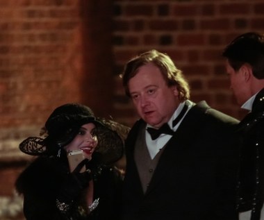 Na wrocławskim planie "Bodo" Edycie Herbuś partnerował Olaf Lubaszenko.