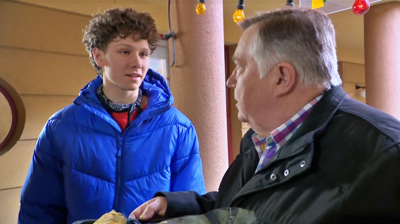 "Na Wspólnej". Odcinek 4006. Kiedyś skrzywdził Kasię. Teraz będzie pracował u Ziębów?