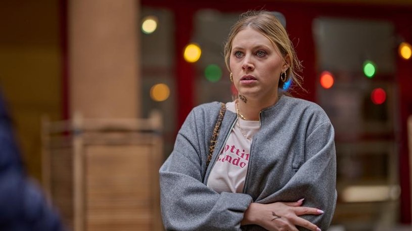 "Na Wspólnej". Odcinek 4095. Jest w szoku. Nie wierzy w to, co zobaczyła