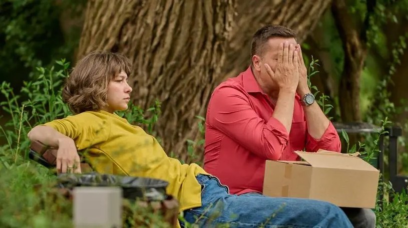 "Na Wspólnej". Odcinek 4100. Jest załamana. Przyjaciele wyciągną ją z dołka?