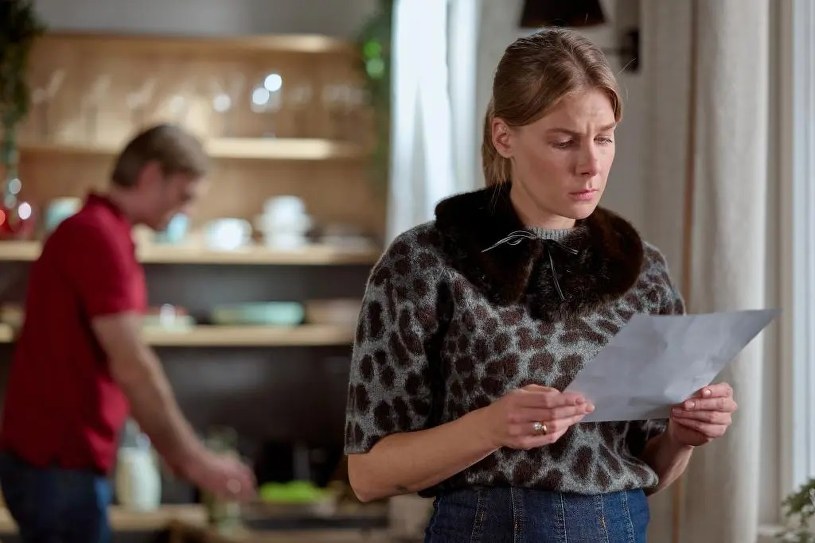 "Na Wspólnej". Odcinek 4148. Jeden chłop się wydziera, drugi dzwoni z więzienia. Oszaleć można