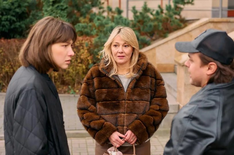 "Na Wspólnej". Odcinek 4151. Podejrzewa, iż jej partner ma sponsorkę