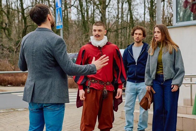 "Na Wspólnej". Odcinek 4207. Zaatakował kochanka matki przed całą szkołą