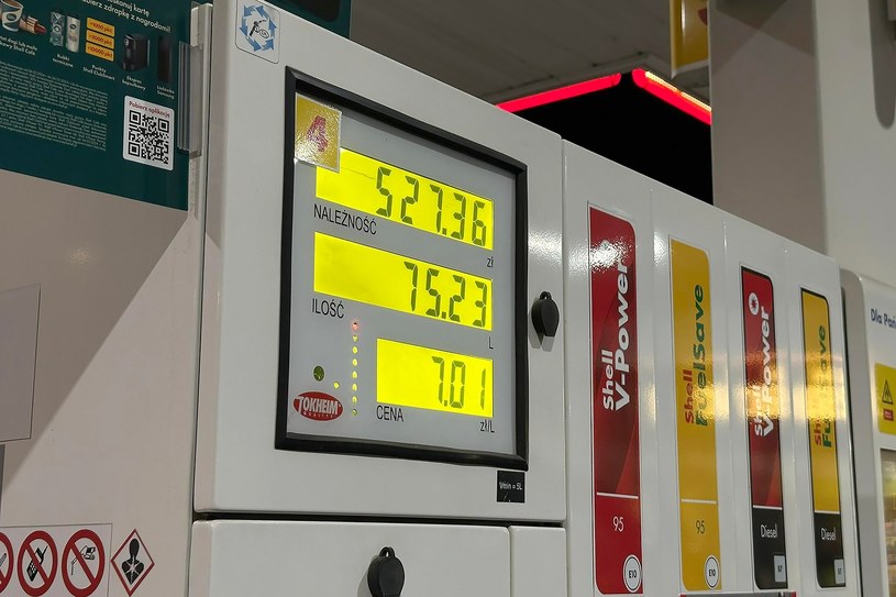 Na wybranych stacjach koszty tankowania benzyny i oleju napędowego przekroczyły już 7 zł za litr. /Jan Guss-Gasiński /INTERIA.PL