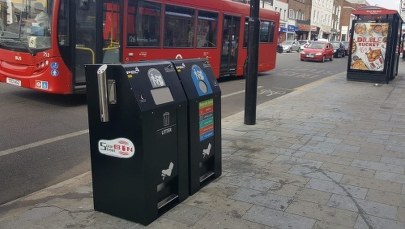 Na Wyspach pojawiły się inteligentne... kosze na śmieci