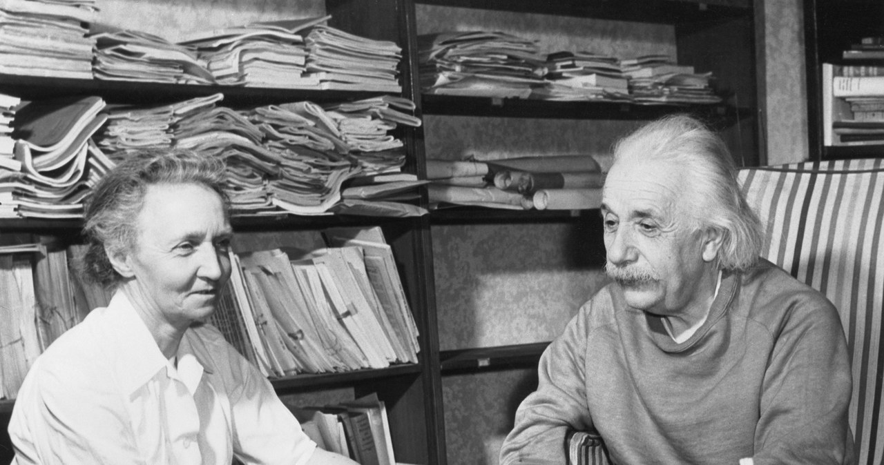 Na zdj. Irène Joliot-Curie i Albert Einstein / Bettmann / Contributor /Getty Images