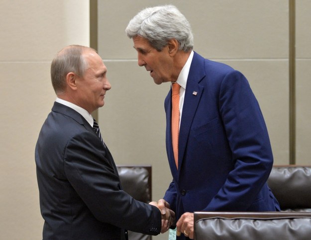 Na zdj. John Kerry i prezydent Rosji Władimir Putin /ALEXEI DRUZHININ/SPUTNIK/KREMLIN POOL /PAP/EPA