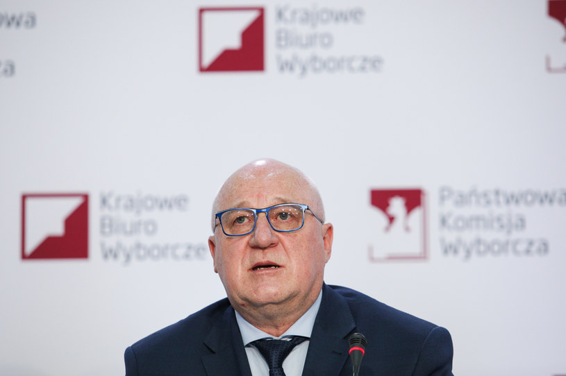 Na zdj. szef PKW Sylwester Marciniak /Andrzej Hulimka  /Agencja FORUM