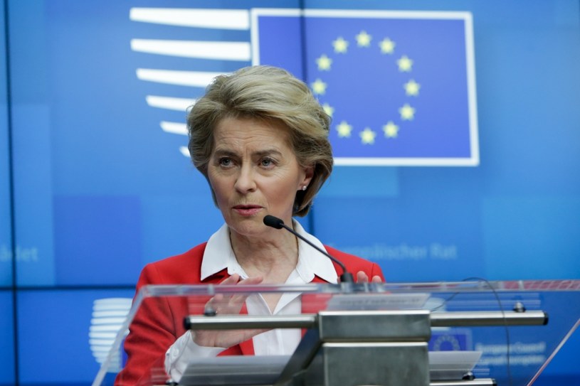Na zdj. szefowa KE Ursula von der Leyen /ARIS OIKONOMOU/AFP /AFP