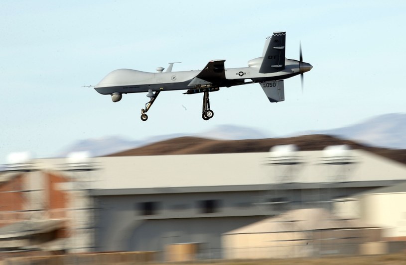 Na zdjęciu: Bezzałogowy statek powietrzny MQ-9 /Isaac Brekken /AFP