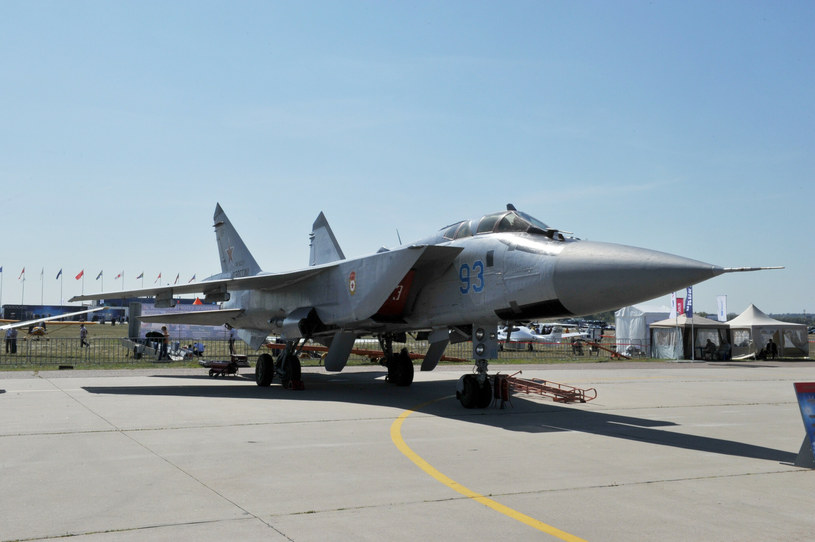 Na zdjęciu ciężki myśliwiec przechwytujący MiG-31. /Wojtek Laski /East News