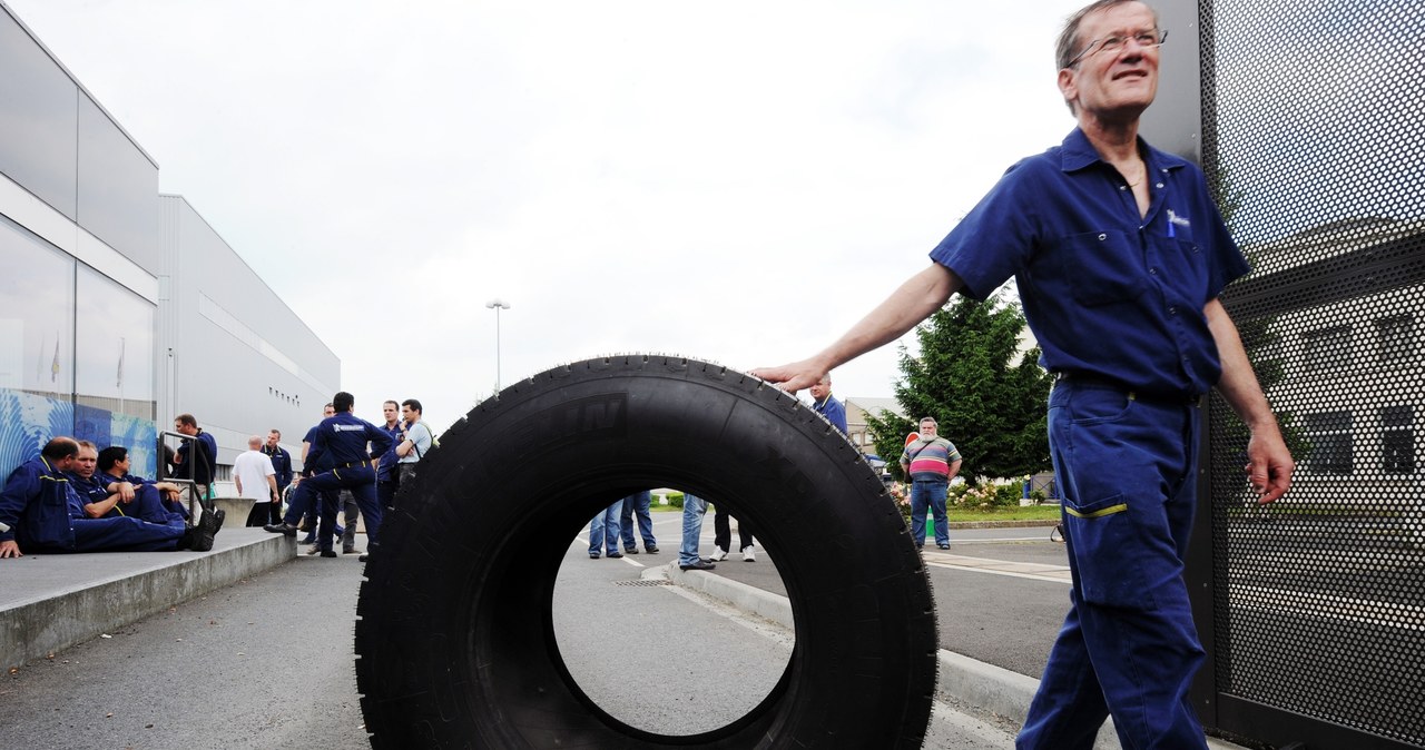 Na zdjęciu jedna z fabryk Michelin produkujących opony ciężarowe /JEAN-FRANCOIS MONIER / AFP /AFP