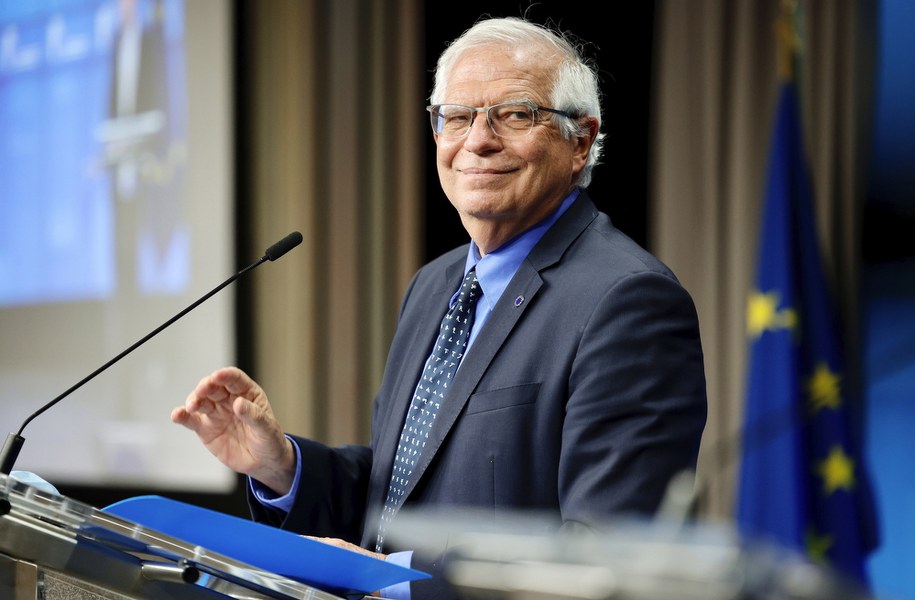 Na zdjęciu Josep Borrell /OLIVIER MATTHYS    /PAP/EPA