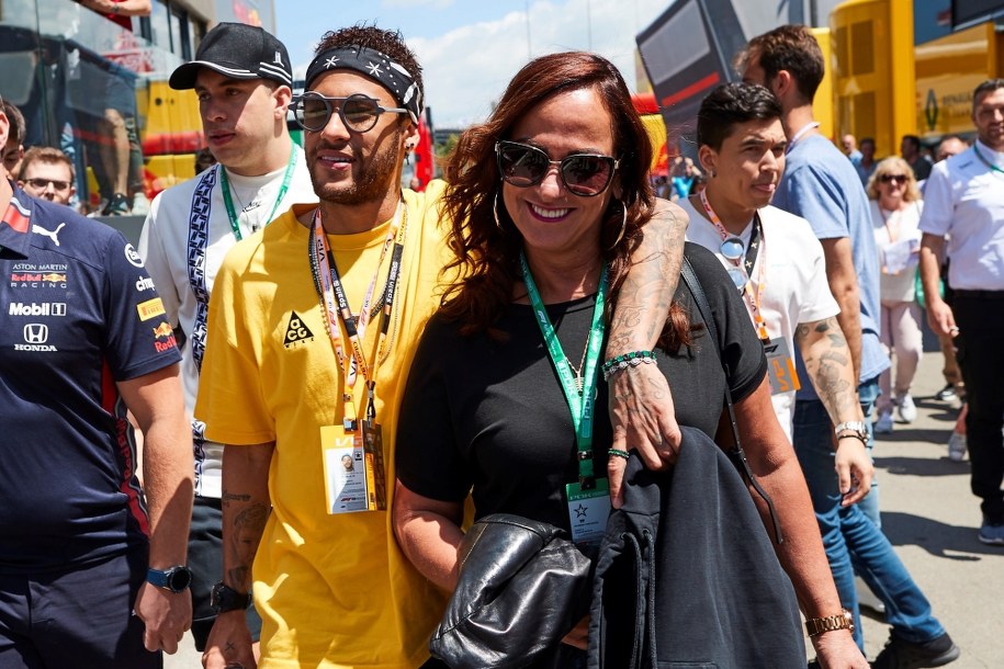 Na zdjęciu Neymar z mamą Nadine /	Alejandro Garcia /PAP/EPA