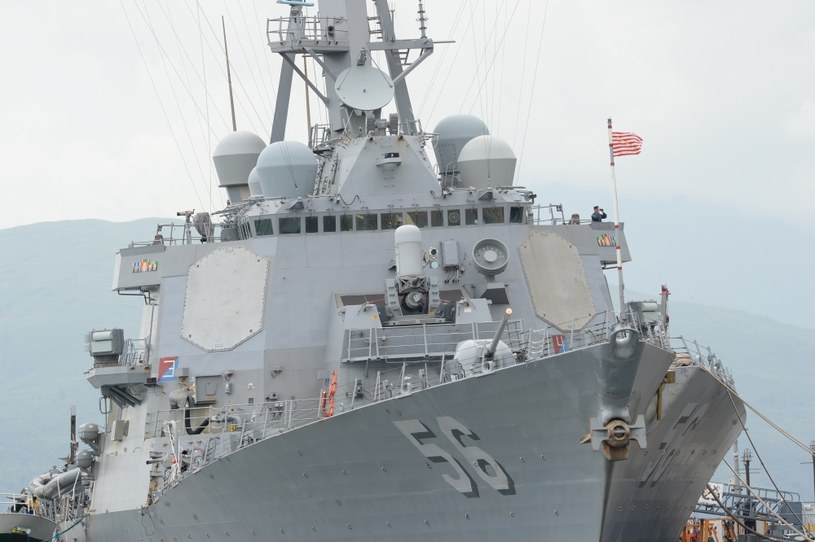 Na zdjęciu: Niszczyciel rakietowy USS John S. McCain /TED ALJIBE /AFP