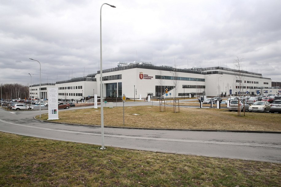 Na zdjęciu: Nowo wybudowana siedziba Szpitala Uniwersyteckiego w Krakowie, //Łukasz Gągulski /PAP