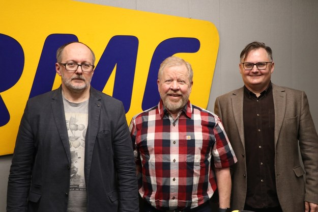Na zdjęciu od lewej: dziennikarz RMF FM Grzegorz Jasiński, w środku Daniel Everett i po prawej nasz kolega Bogdan Zalewski. /Józef Polewka /RMF FM