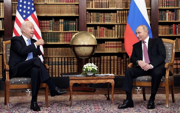 Na zdjęciu prezydenci Joe Biden i Władimir Putin /MIKHAIL METZEL / SPUTNIK / KREMLIN POOL /PAP/EPA
