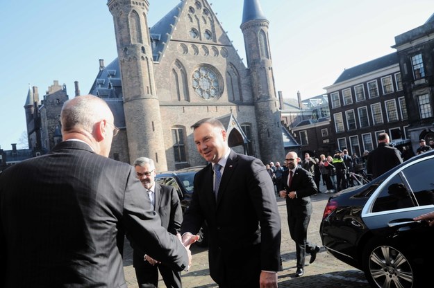 Na zdjęciu prezydent Andrzej Duda podczas wizyty w Hadze /	Wojciech Olkuśnik /PAP