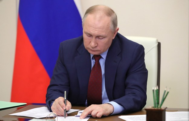 Na zdjęciu prezydent Rosji Władimir Putin /MIKHAIL KLIMENTYEV /PAP/EPA