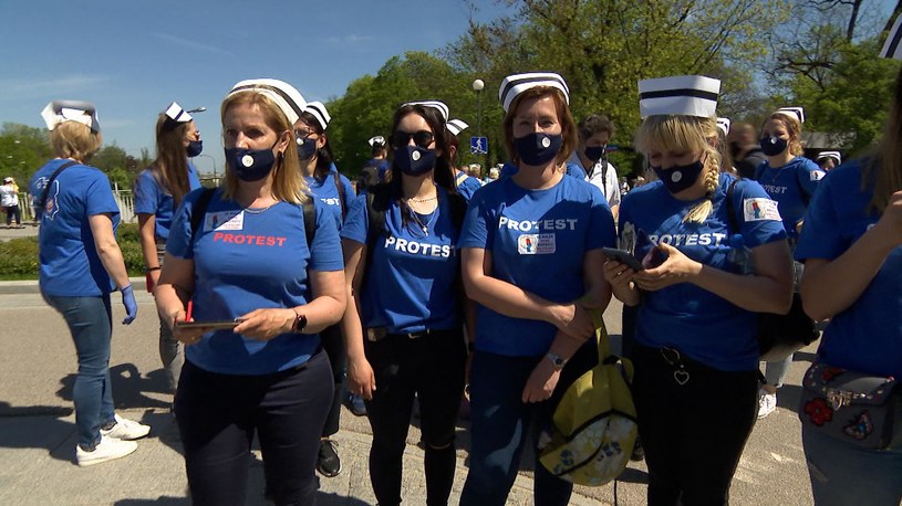 Na zdjęciu: protest pielęgniarek i położnych. /Polsat News