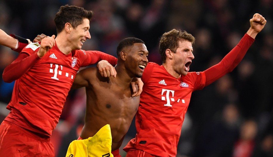 Na zdjęciu Robert Lewandowski, David Alaba i Thomas Mueller /LUKAS BARTH-TUTTAS /PAP/EPA